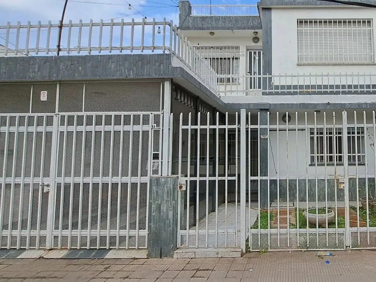 Dos propiedades en venta conjunta.