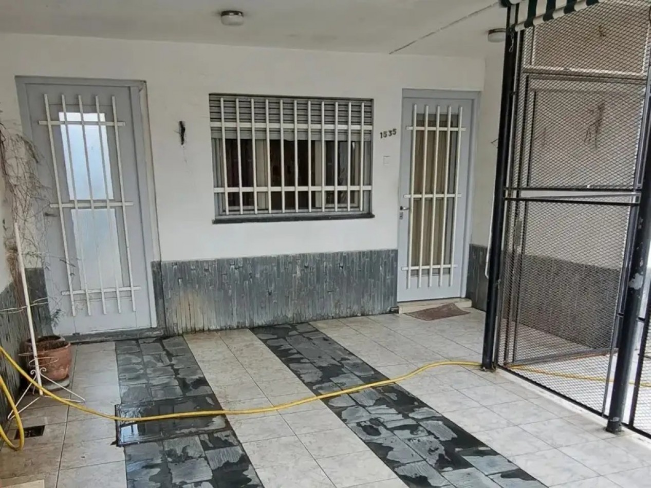 Dos propiedades en venta conjunta.