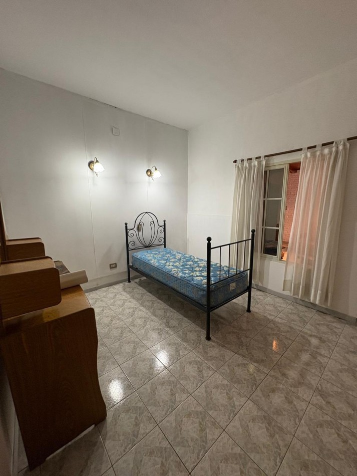 Casa 3 dormitorios con pileta 