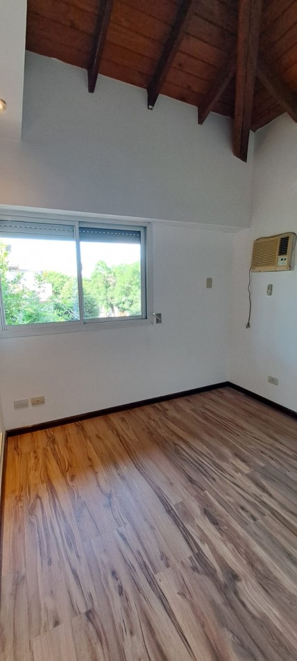 Deprtamento 2 Dormitorios con balcon al frente 